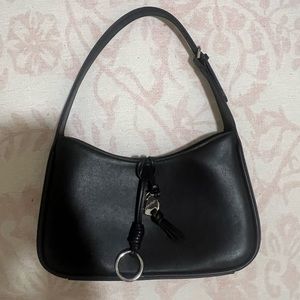 Black leather Calvin Klein shoulder purse